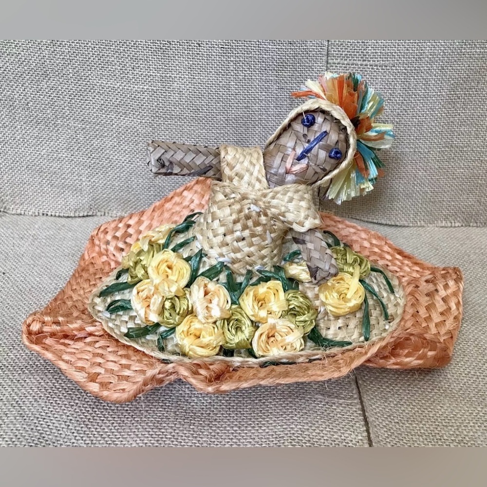 Handmade Woven Straw Doll Bahamas Cultural Boho Eclectic AS IS READ